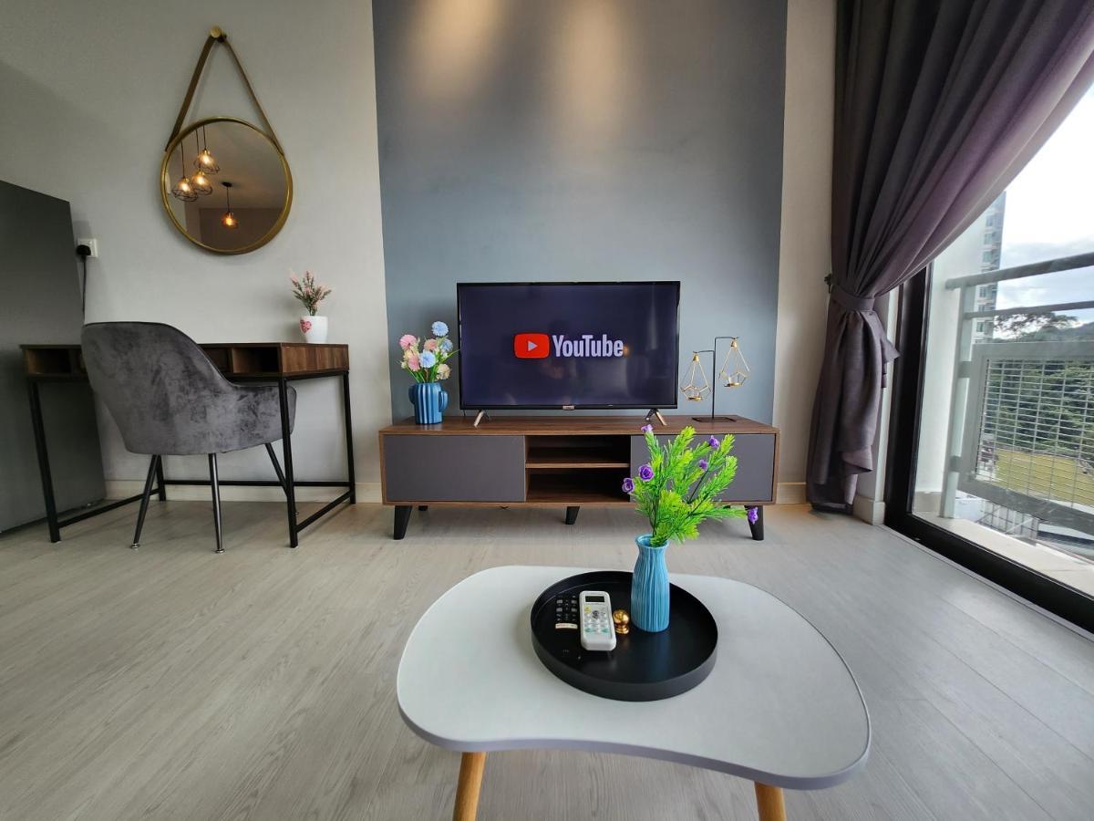 Taman Equine Comfy Studio#Greenery View#4 Pax#Aeon Mall Seri Kembangan Exteriör bild