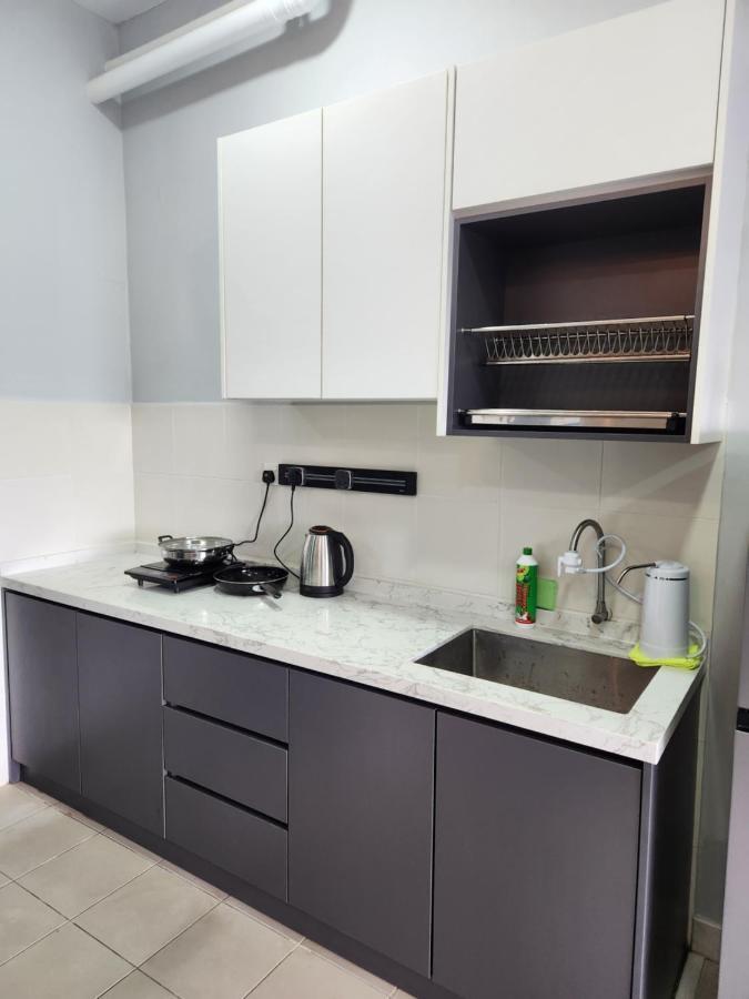 Taman Equine Comfy Studio#Greenery View#4 Pax#Aeon Mall Seri Kembangan Exteriör bild