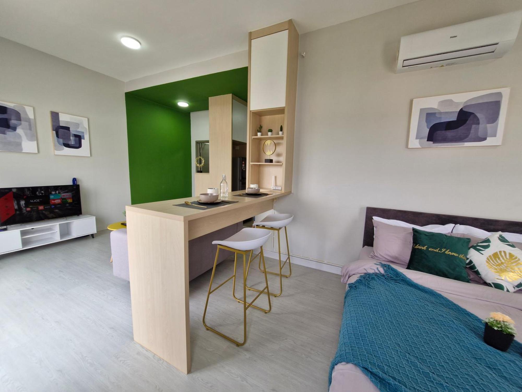 Taman Equine Comfy Studio#Greenery View#4 Pax#Aeon Mall Seri Kembangan Exteriör bild