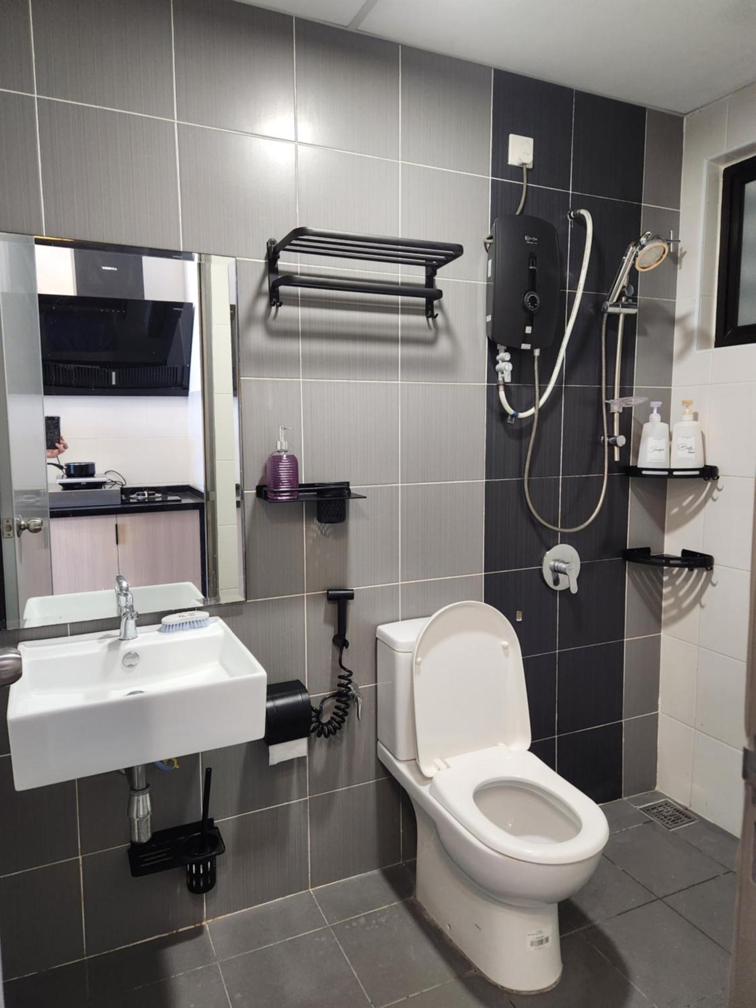 Taman Equine Comfy Studio#Greenery View#4 Pax#Aeon Mall Seri Kembangan Exteriör bild