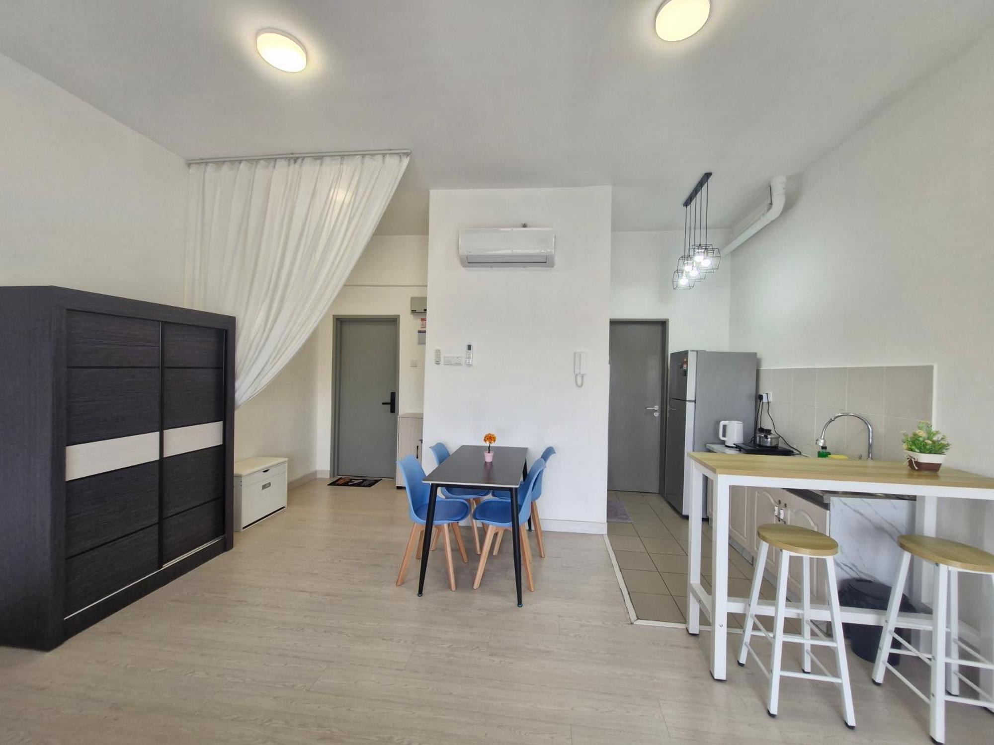 Taman Equine Comfy Studio#Greenery View#4 Pax#Aeon Mall Seri Kembangan Exteriör bild